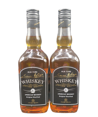 James Waye Old Time American Whiskey 40% VOL. (2x0,7ltr.) SET James Waye Old Time American Whiskey 40% VOL. (2x0,7ltr.) SET