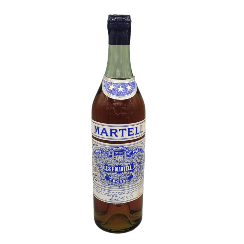 J. & F. Martell 3 Sterne Spring-Cap Cognac 40%VOL. (1x0,7ltr.) in Original-Seidenpapier J. & F. Martell 3 Sterne Spring-Cap Cognac 40%VOL. (1x0,7ltr.) in Original-Seidenpapier