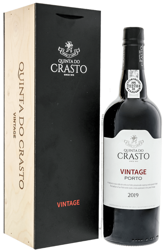Quinta do Crasto Vintage Port 2019/2022 Portugal 20% VOL. (1x0,75ltr.) inkl. Giftbox Quinta do Crasto Vintage Port 2019/2022 Portugal 20% VOL. (1x0,75ltr.) inkl. Giftbox