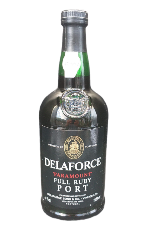 Delaforce Paramount Full Ruby Port 19,5% VOL. (1x0,75ltr.) Delaforce Paramount Full Ruby Port 19,5% VOL. (1x0,75ltr.)