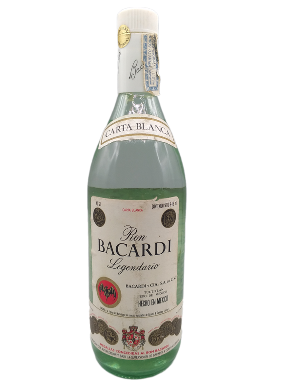 Bacardi Ron LEGENDARIO 40% VOL. (1x0,946ltr.) Original Steuerbandarole/unversehrtes Qualitätsetikett