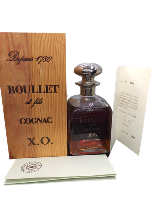 Roullet et fils X.O. Cognac 40% VOL. (1x0,7ltr.) Zertifikat 01/1991 Nr. 0086 Holzkiste