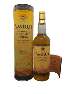 Amrut 2017 Cask Strength Aged in Oak Barells Peated Indian Single Malt Whisky 62,8% VOL. (1x0,7ltr.) OVP Amrut 2017 Cask Strength Aged in Oak Barells Peated Indian Single Malt Whisky 62,8% VOL. (1x0,7ltr.) OVP