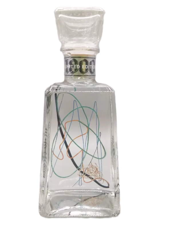 Essential 1800 Tequila Silver 2013 Limited Edition 40% VOL. (1x0,7ltr.) Design: Beth Campbell Artist 0035 New York Essential 1800 Tequila Silver 2013 Limited Edition 40% VOL. (1x0,7ltr.) Design: Beth Campbell Artist 0035 New York