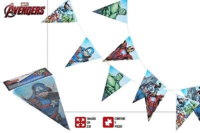 lineal de 9 banderines Avengers, longitud 2,3mt, producto de plastico
