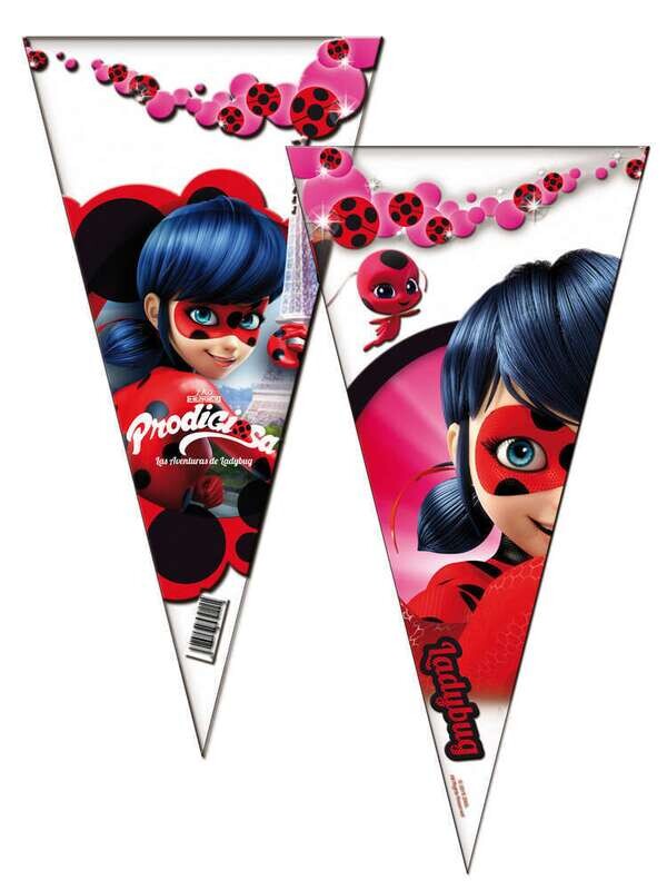 Pack 6 conos de la licencia oficial Lady Bug, producto de plastico, dimensiones 20x40 cms