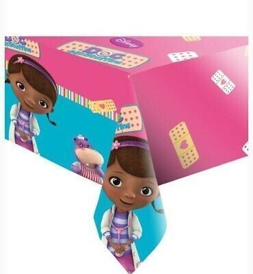 Mantel fiesta 120x180cm Disney Doctora Juguetes Doc Mcstuffins, producto de plastico ideal para cumpleaños