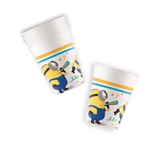 Pack de 8 vasos ideal para fiestas y cumpleaños de la licencia oficial Minions Gru, producto de carton