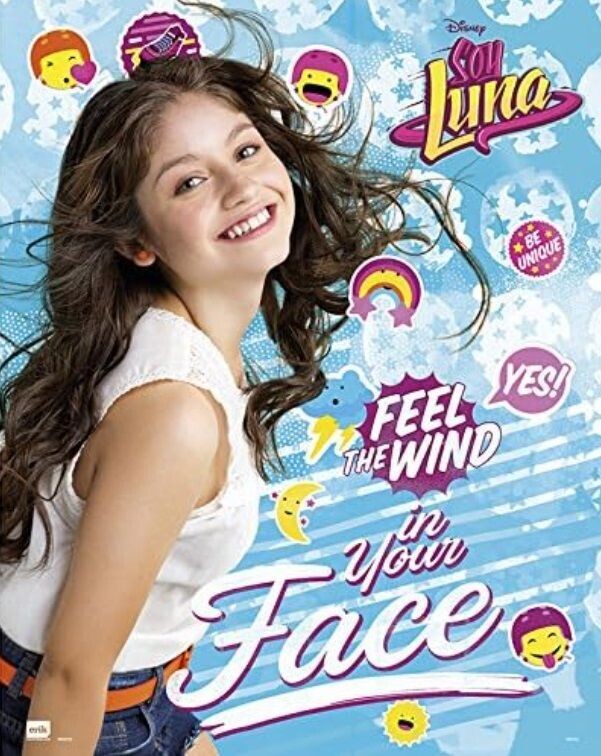 Poster de la licencia oficial disney Soy Luna, papel brillo 150gr. Dimensiones 40x50cm. Ideal decoración