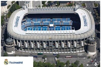 mini poster Estadio de la licencia oficial Real Madrid, Papel brillo 150gr. Dimensiones 40x50cm. Ideal decoración