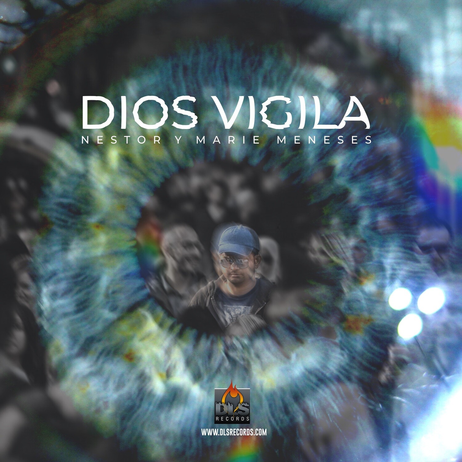 DIOS VIGILA