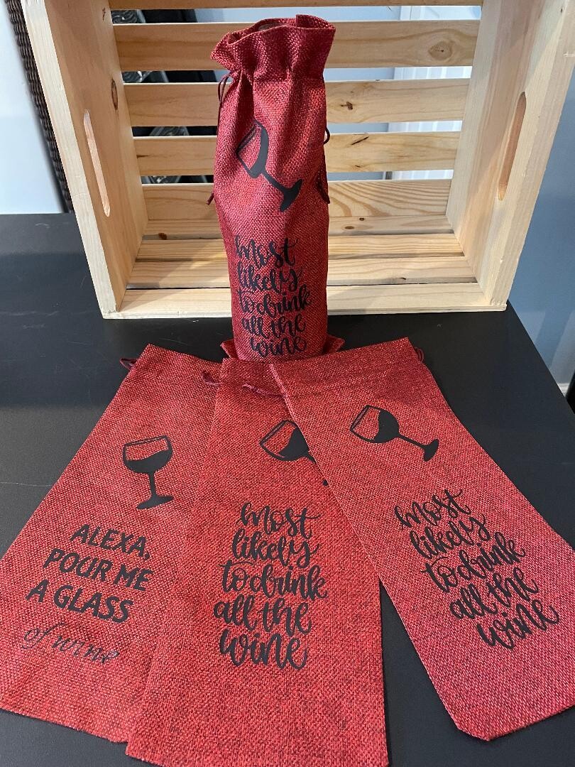 Red Burlap Wine Bag