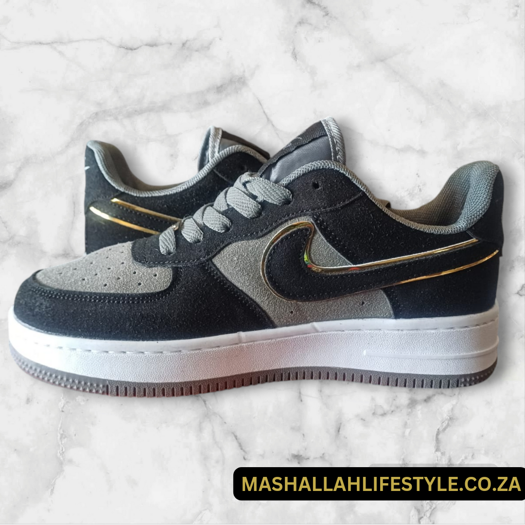 Nike Air Force 1 Lows SUEDE Edition Black/Grey UK6