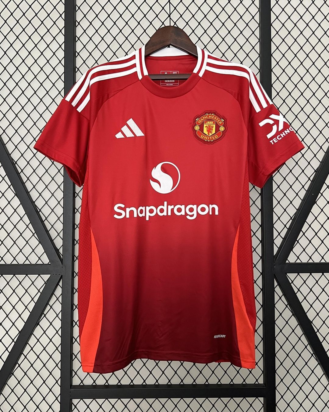 Manchester United Home Kit 24/25 Latest Version