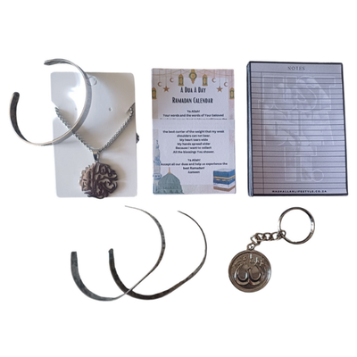 Ayatul Kursi Jewelry Set with Dua a Day Ramadan Flash Card Set 7 Piece
