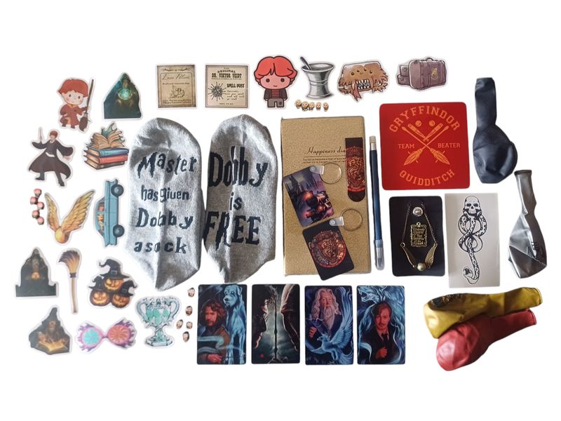 Harry Potter Collector’s Gift Box – Diary, Charms &amp; Collectibles