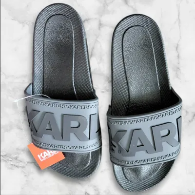 Karl Lagerfeld Pool Slides – Unisex Designer Slides _ EU 41 Karl Lagerfeld Pool Slides – Unisex Designer Slides _ EU 41