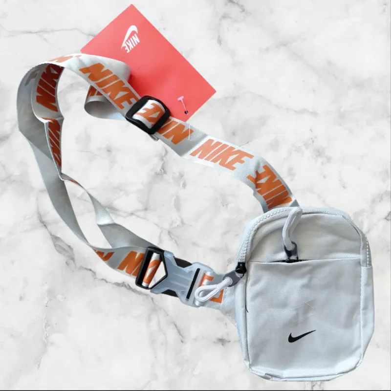Nike Mini Crossbody Bag – Light Grey