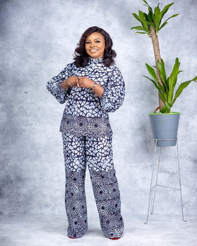 FEYISAYO Tie Dye Set ( White X Black / White X Red)
