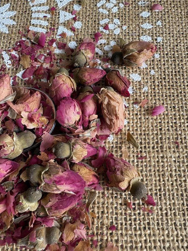 TEA: Rose Blend Tea with Sea Moss