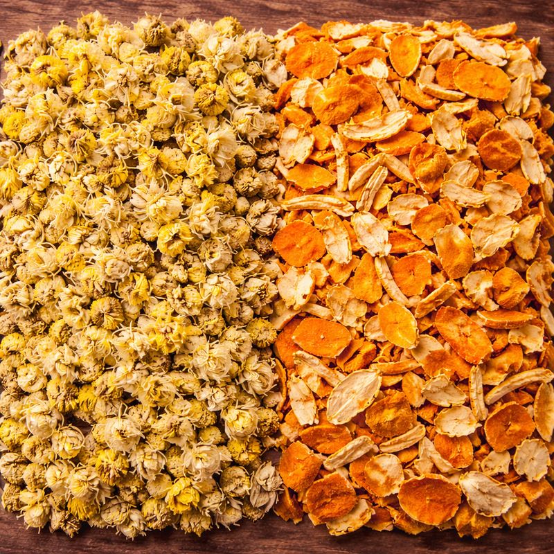 TEA: Mullein and Mandarin Orange with Orange Slices with Sea Moss