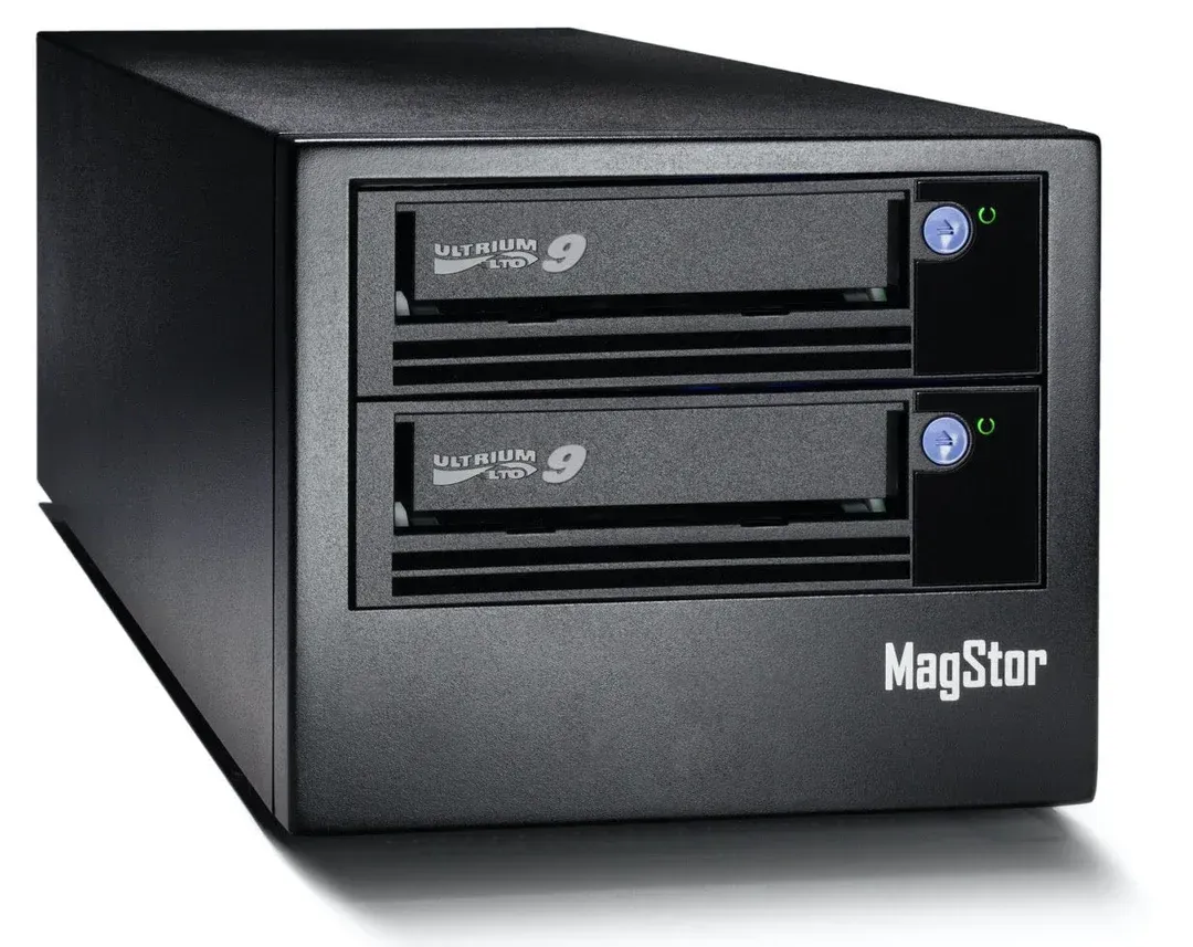 MagStor DUAL LTO9 Desktop Tape Drive 8G FC LTO-9 TAA
