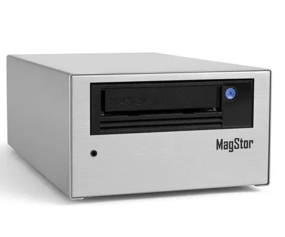 MagStor Thunderbolt 3 / USB4 LTO-9 Desktop Tape Drive TAA