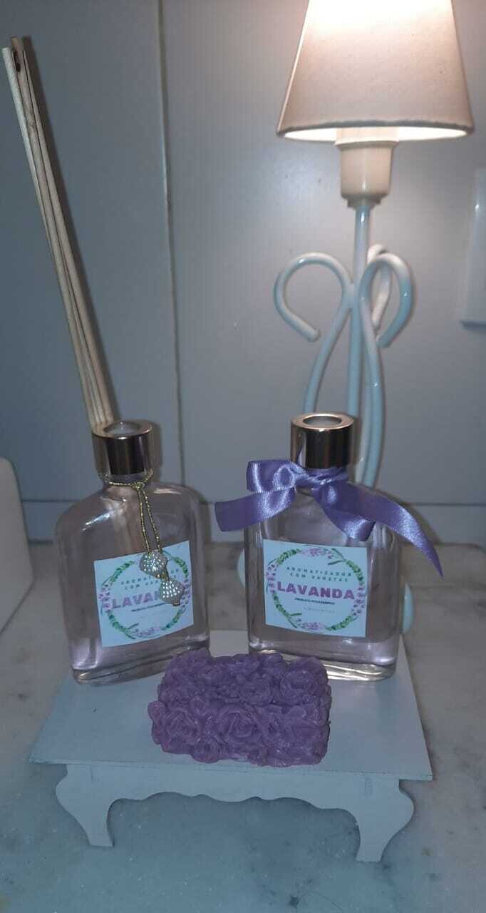 AROMATIZADOR COM VARETAS
    Varetas em madeira pinus