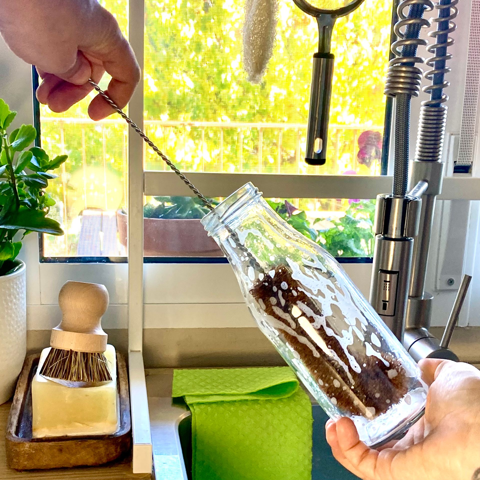 Cepillo de fibra de coco para botellas y termos