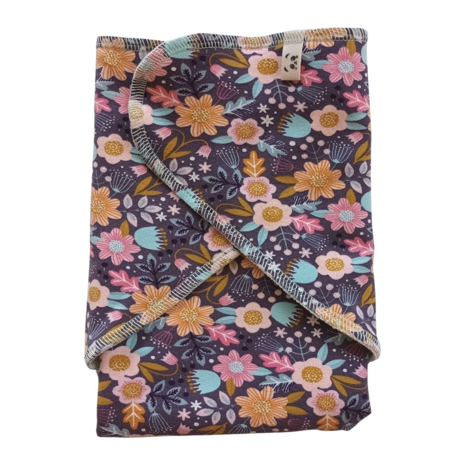 Preflat Pandos Tencel Recién Nacido 3-7kg - Flores Moradas Preflat Pandos Tencel Recién Nacido 3-7kg - Flores Moradas