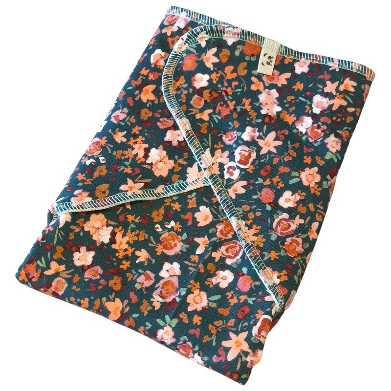 Preflat Pandos Tencel Unitalla 7-17kg - Flores sobre verde