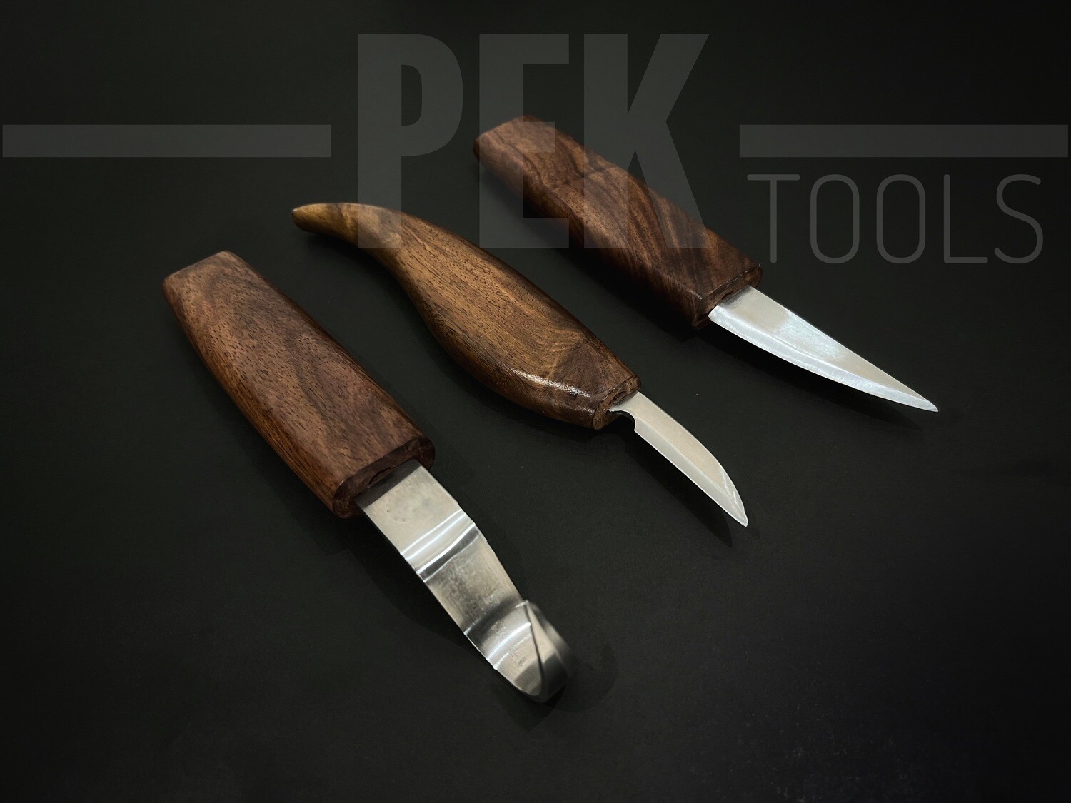 PEK’s CARVING KNIVES SET.
