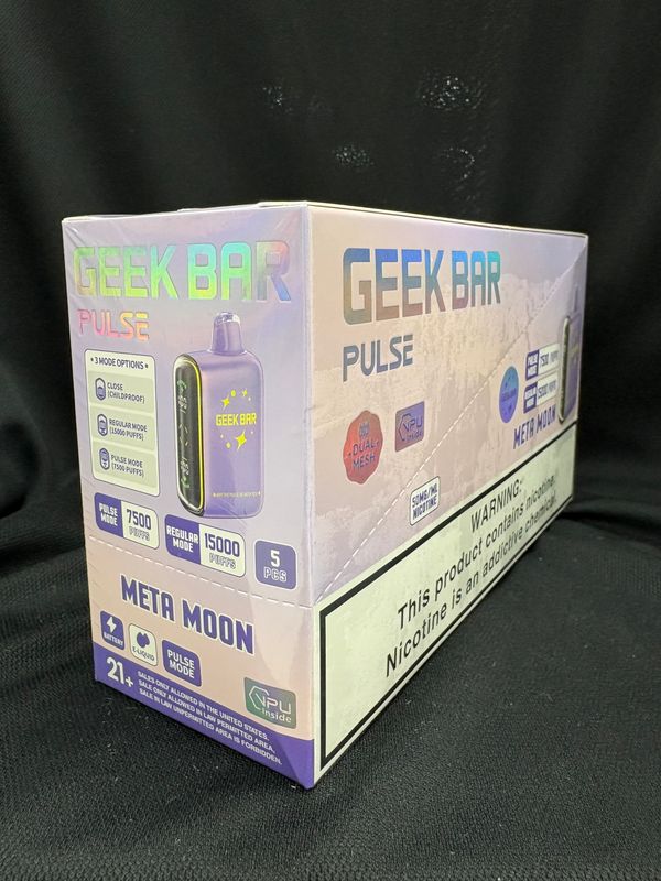 Geek Bar Pulse (Meta Moon)