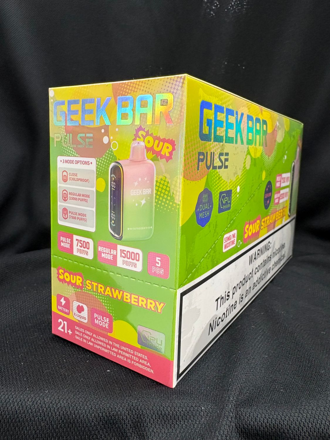 Geek Bar Pulse (Sour Strawberry)