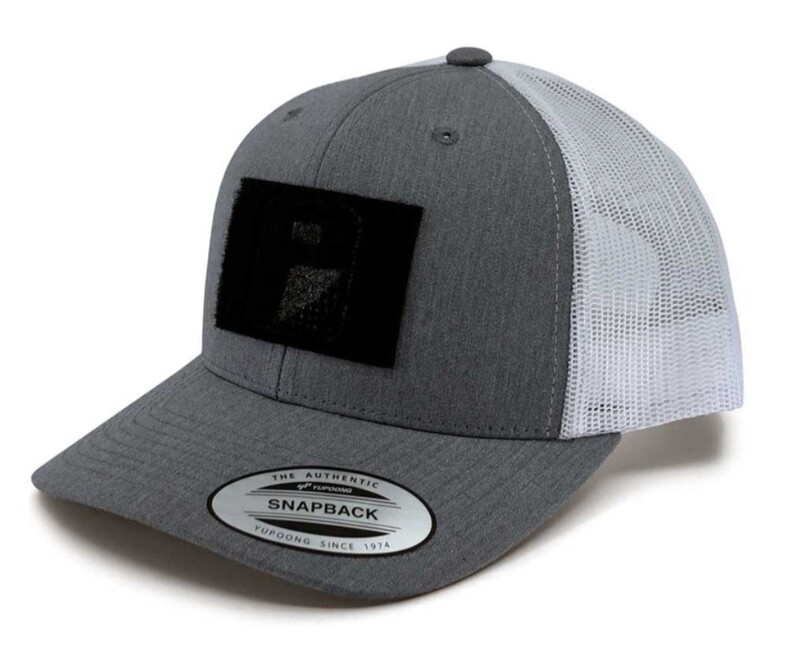 Hat-gray/white mesh