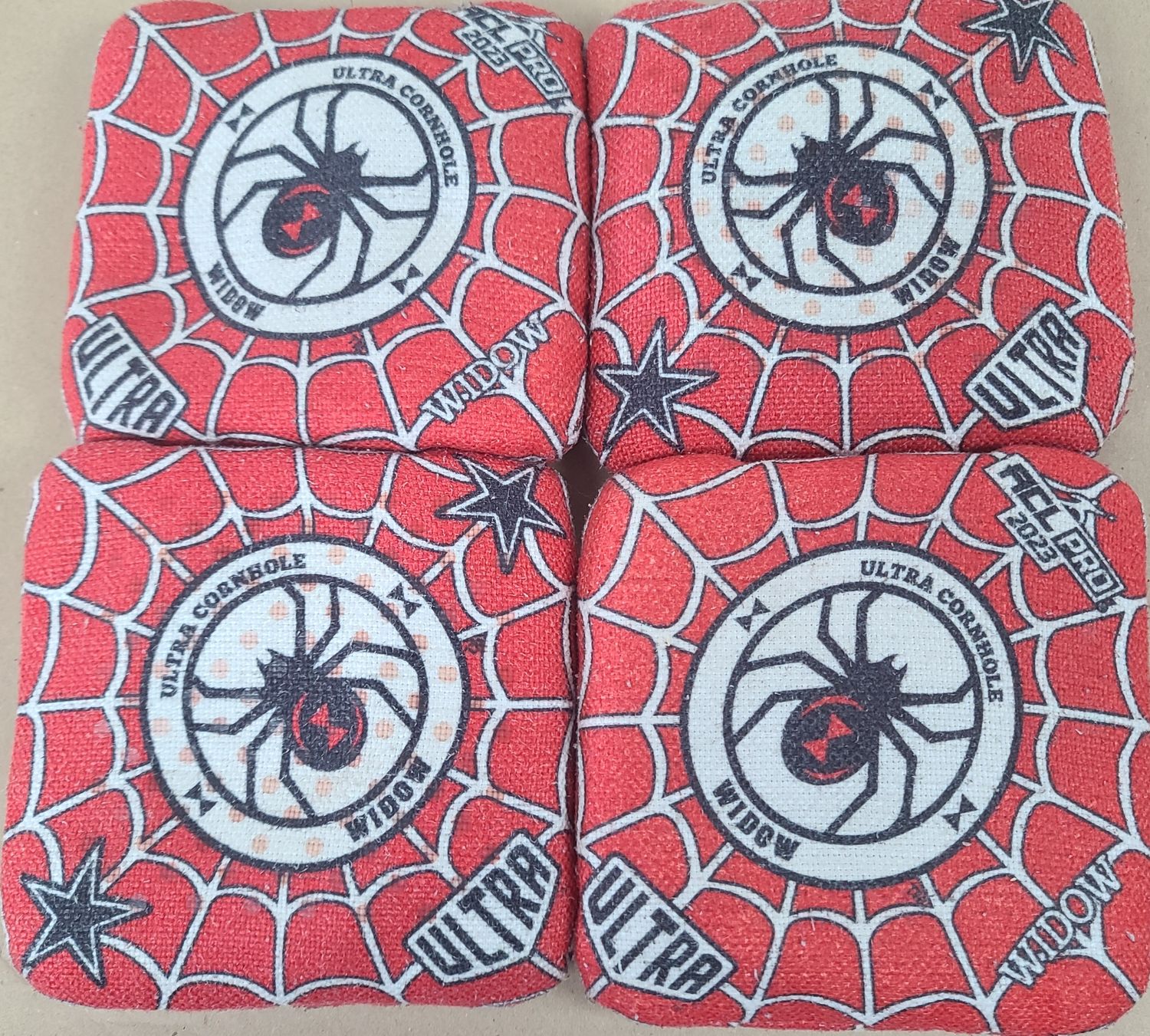 WIDOW RED/WHITE