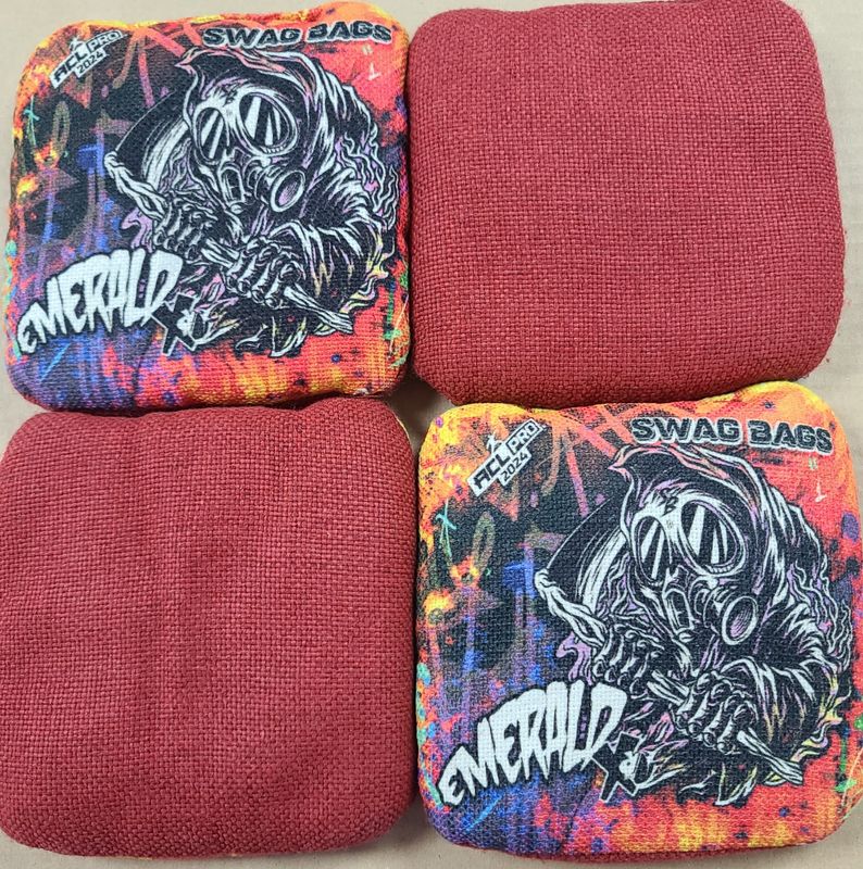 SWAG BAGS EMERALD GAS MASK