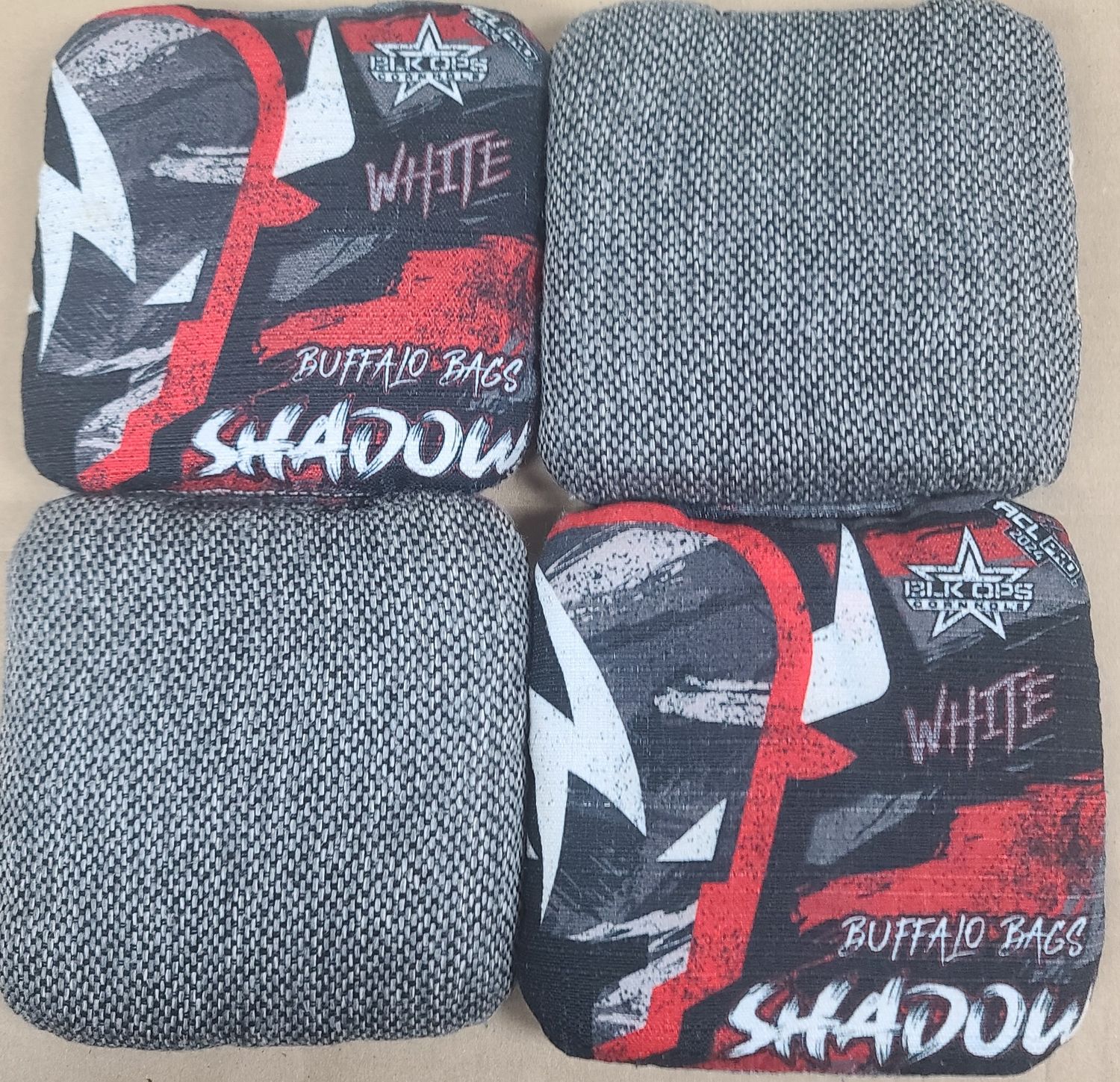 SHADOW RED/WHT/BLK