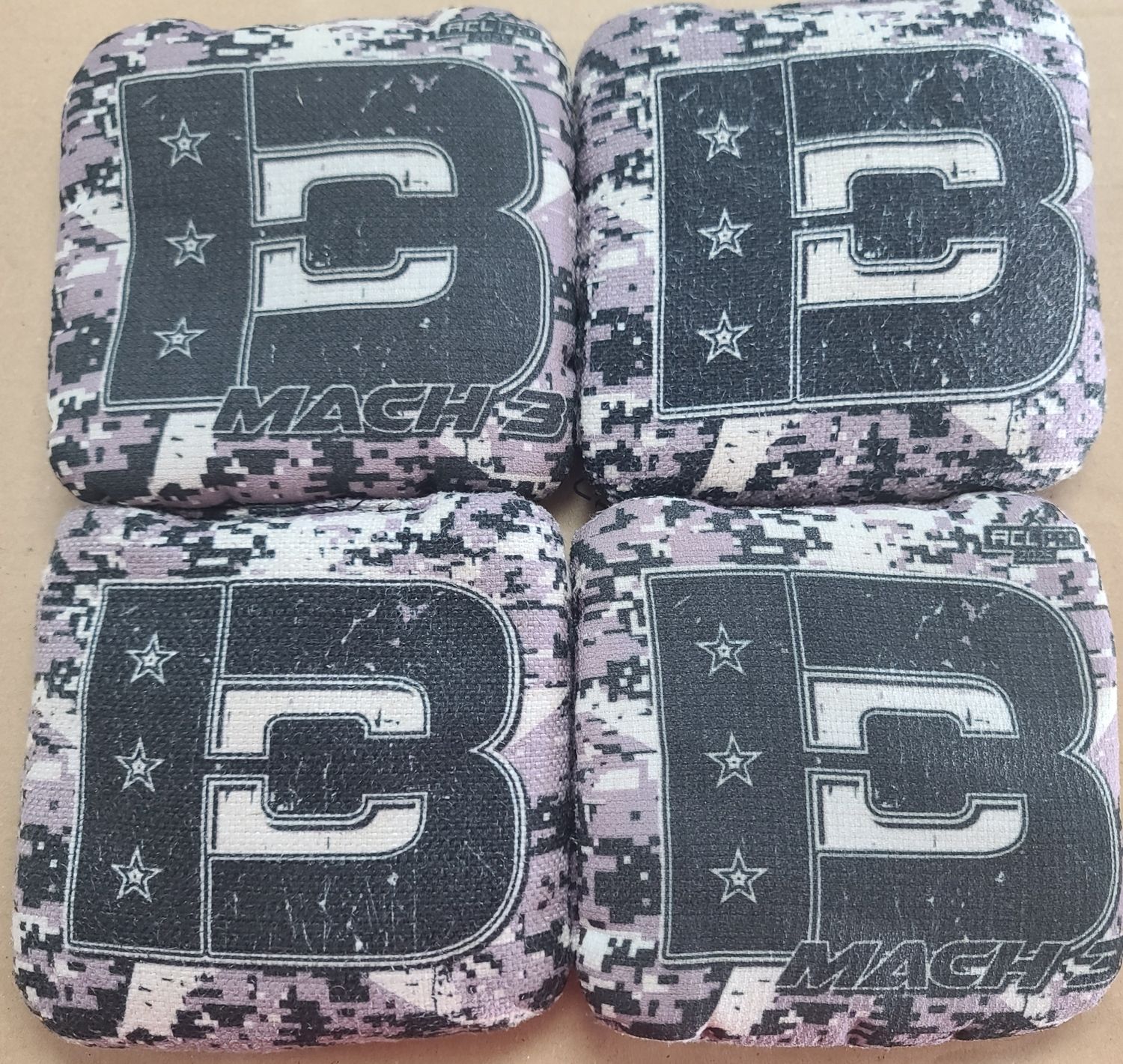 MACH 3 BLACK CAMO &#39;25