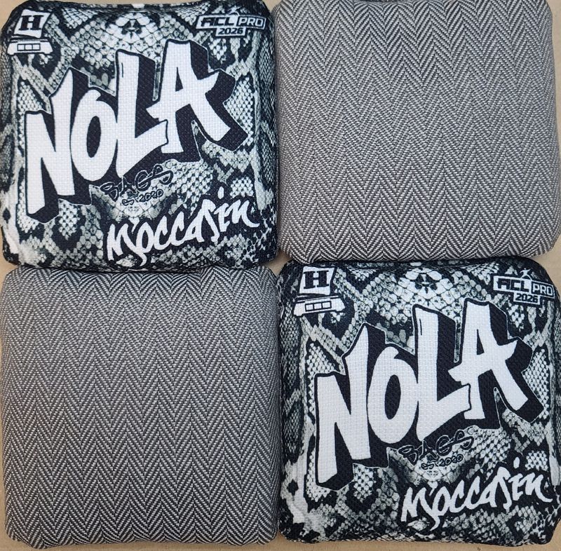 MOCCASIN H '26 BLACK/WHITE