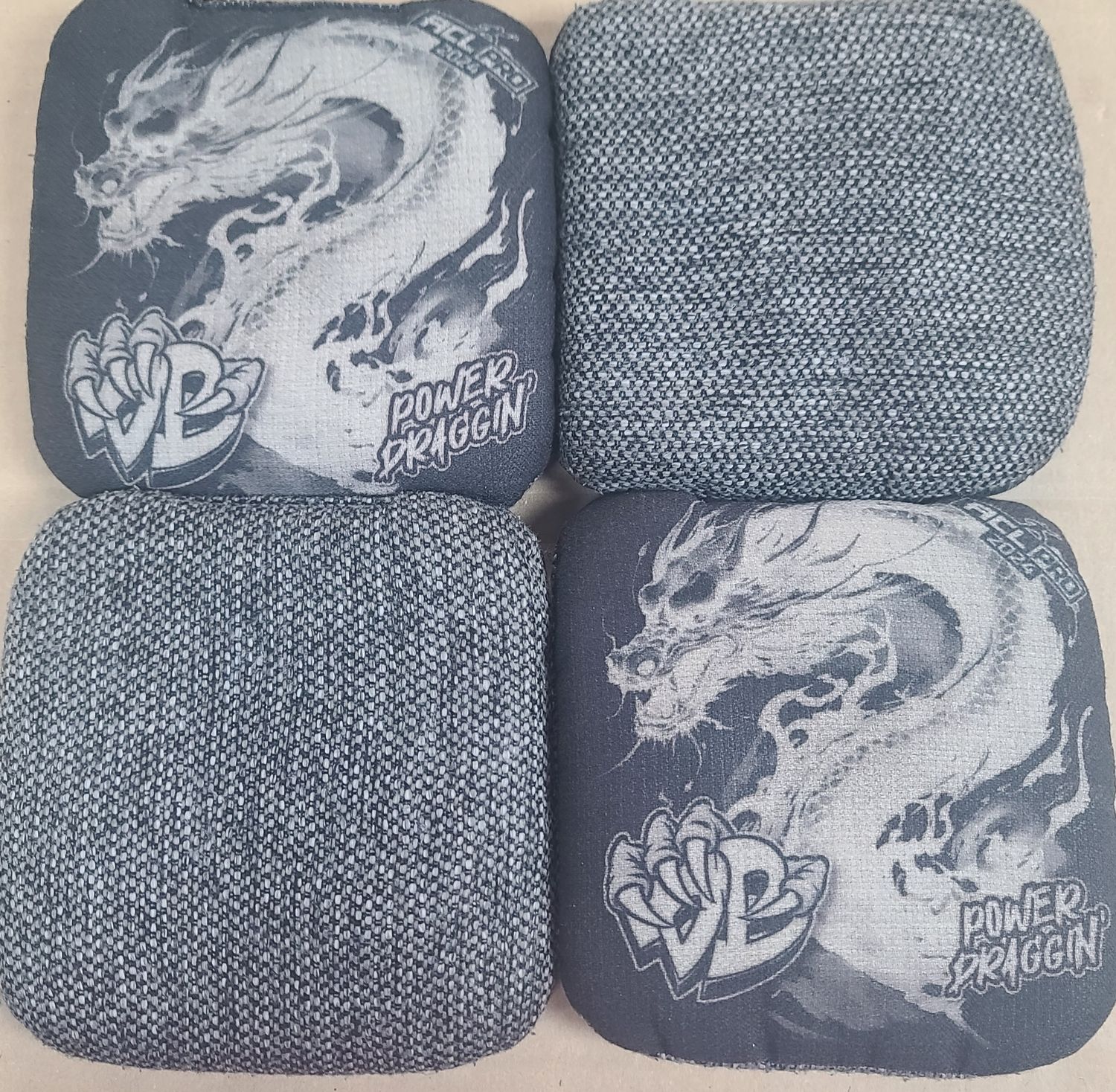 POWER DRAGGIN '24 BLK/WHT DRAGGON