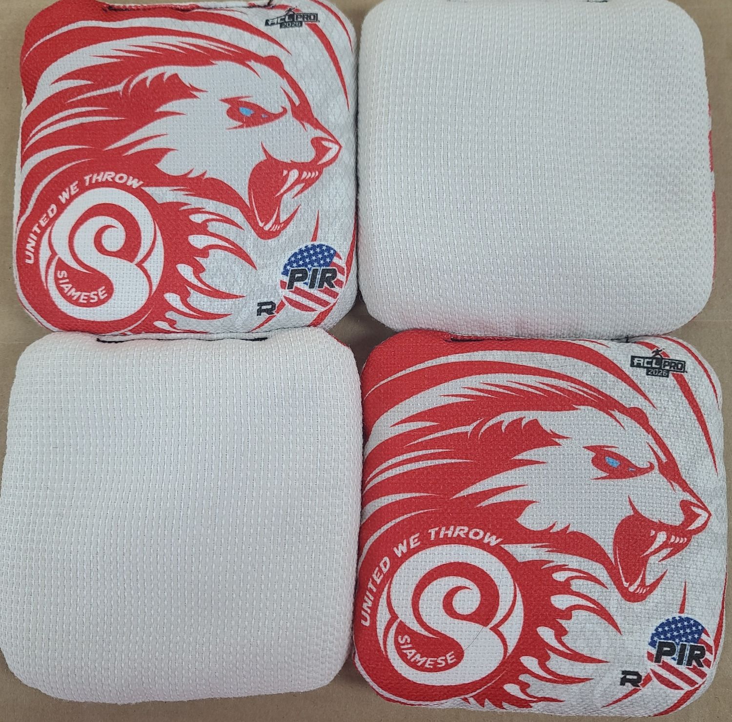 CS SIAMESE '26 RED/WHT