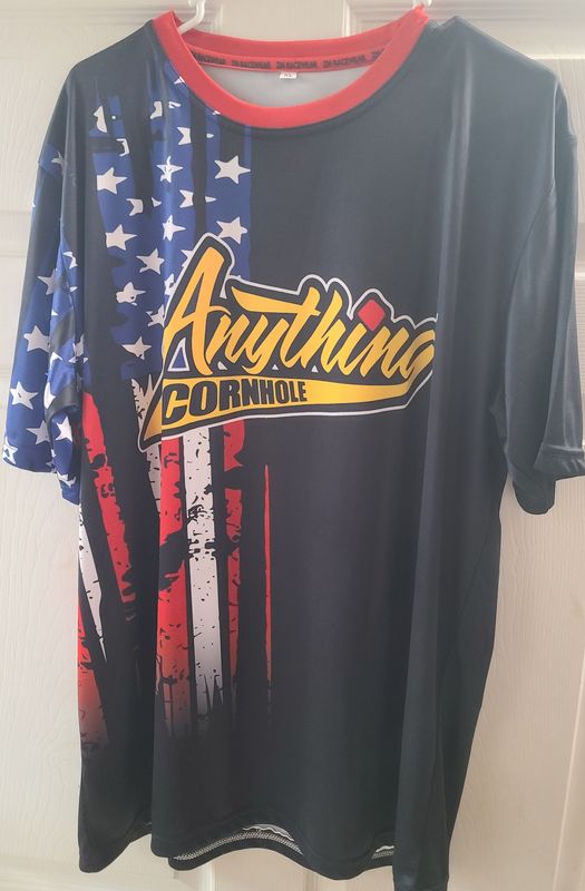 T-SHIRT USA FLAG W/BLACK BACKGROUND