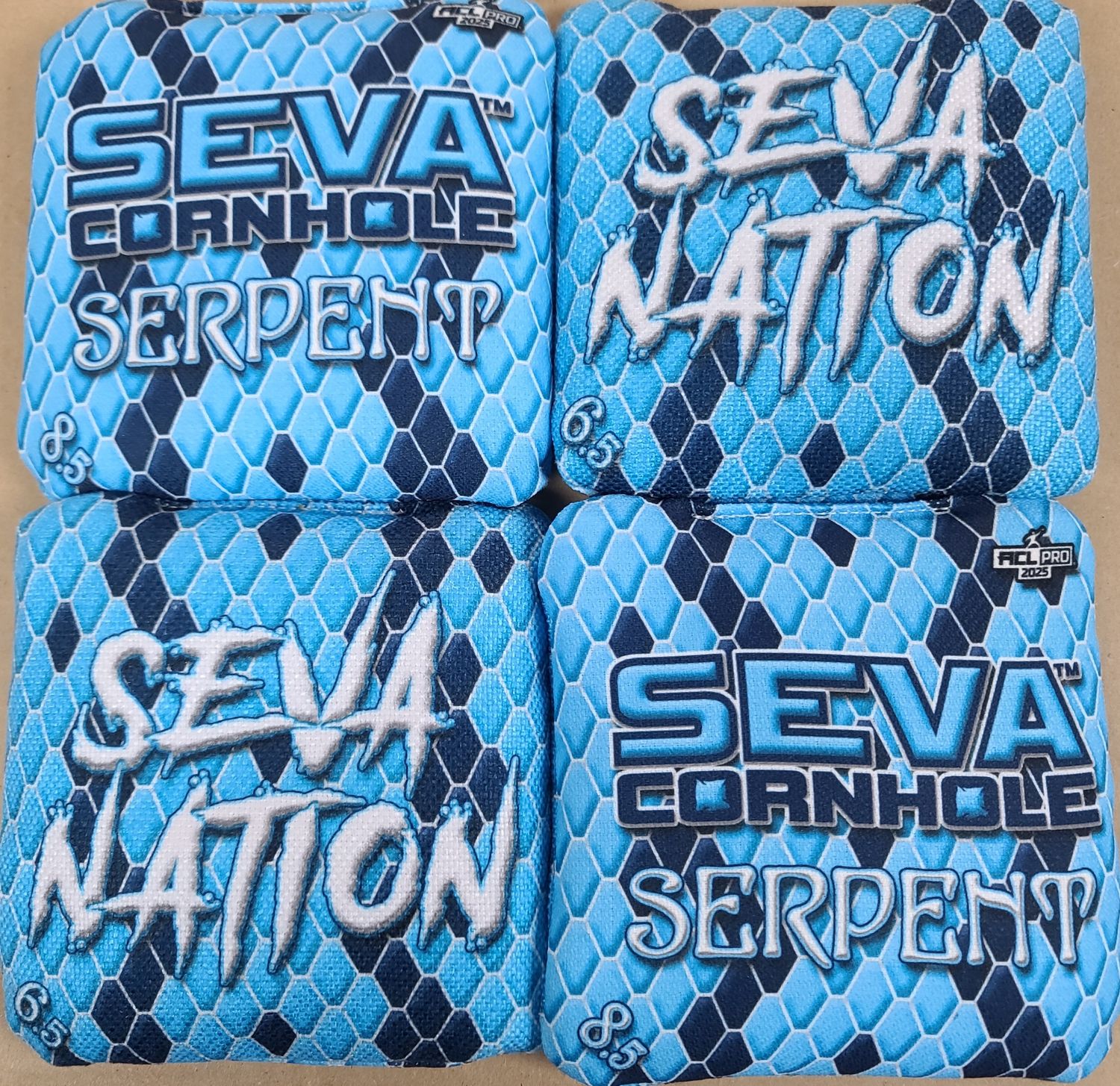'25 SERPENTS LIGHT BLUE