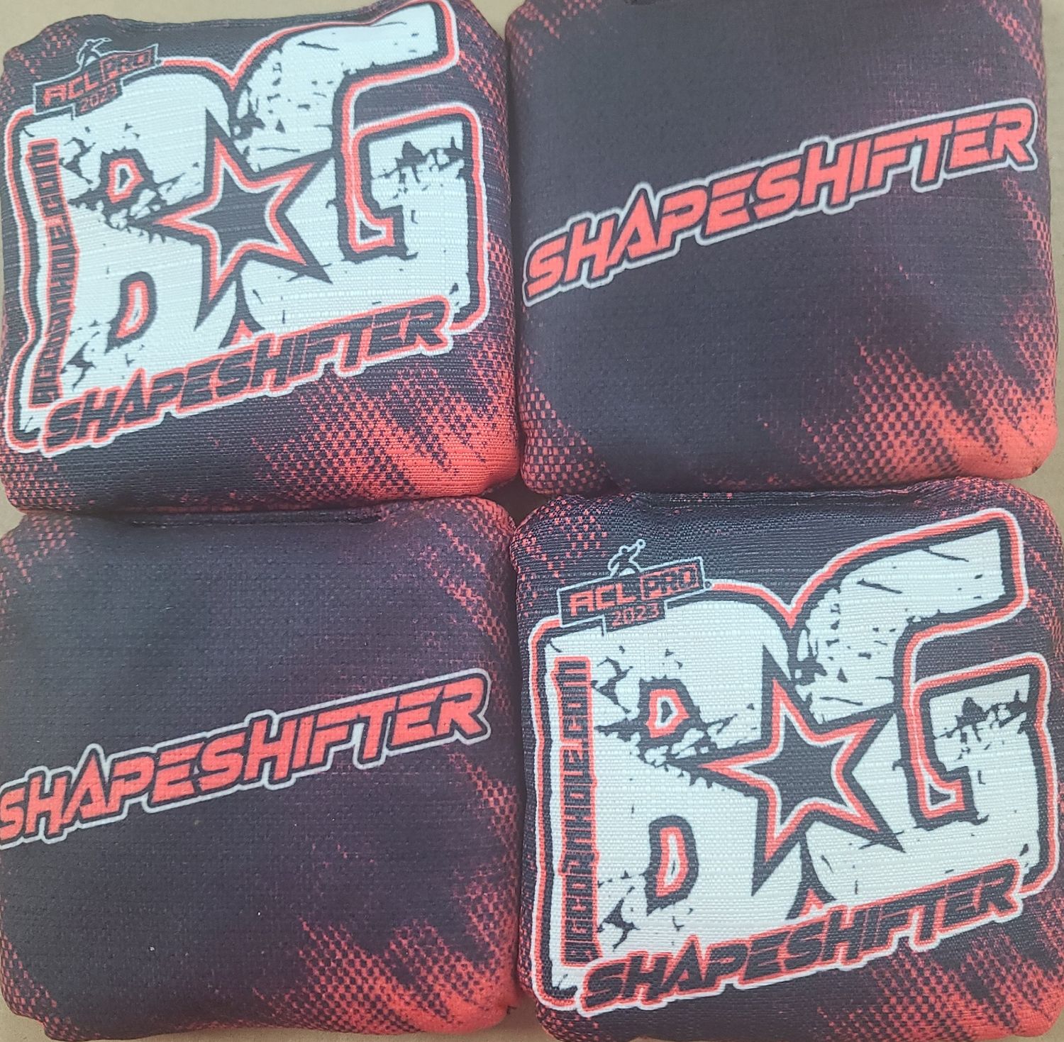SHAPESHIFTER '23 BLK/RED WHITE LOGO