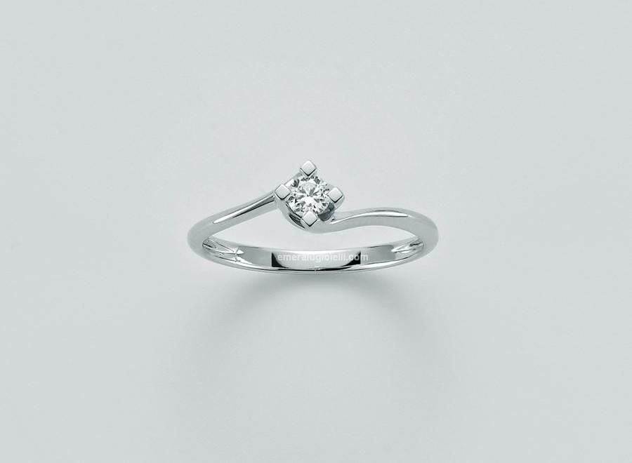 SOLITARIO CON DIAMANTE MILUNA