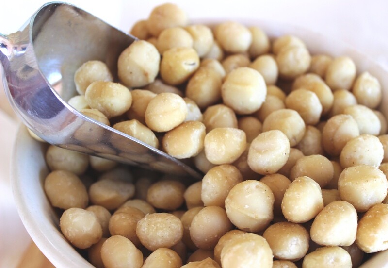 MACADAMIA RAW