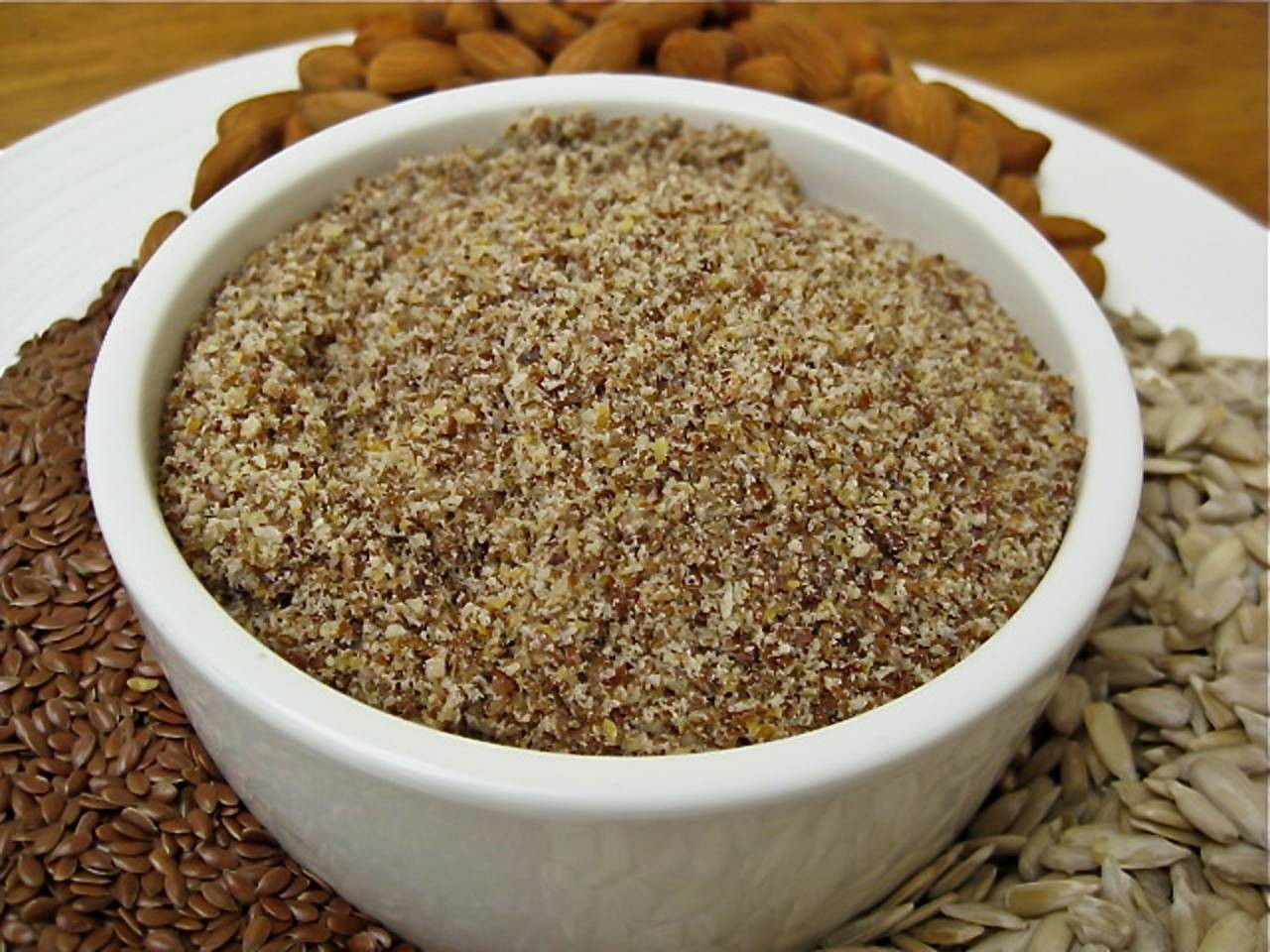 LSA (Linseed Sunflower &amp; Almond)