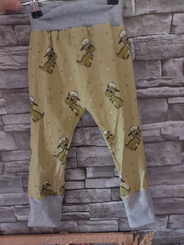 Hose Dinomotiv mit Baumwollbündchen