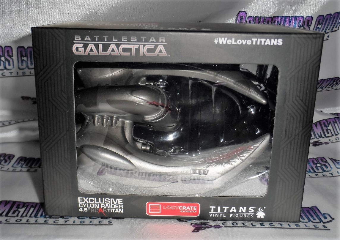 Battlestar Galactica Scar Cylon Raider Titans Vinyl